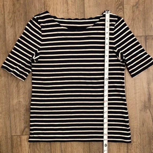 Like new - TALBOTS Pima Cotton Navy and White Striped Top w/ Scalloped Neckline - Picture 5 of 7